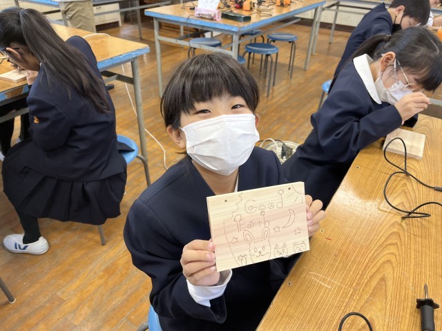 https://hashimoto.schoolweb.ne.jp/hashimoto01/blog_img/106298123?tm=20241125165657