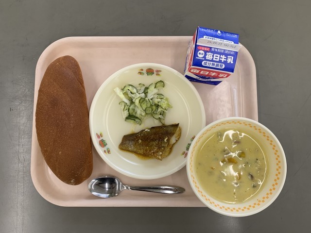 ９月５日給食.jpg