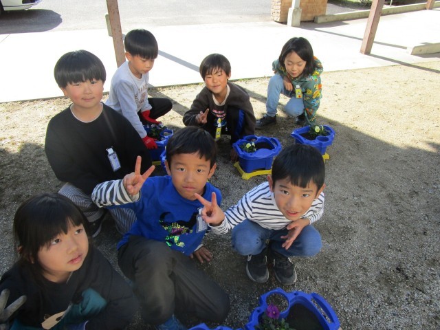 https://hashimoto.schoolweb.ne.jp/hashimoto02/blog_img/117181700?tm=20241206185733