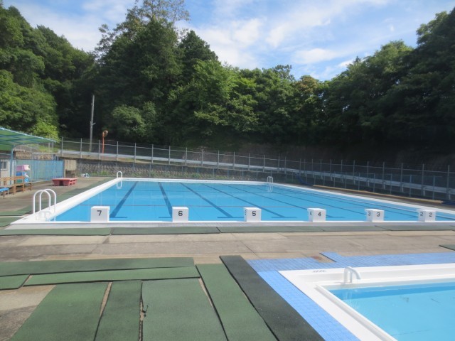 プール1