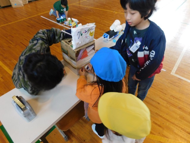 https://hashimoto.schoolweb.ne.jp/hashimoto11/blog_img/141933471?tm=20241218120524