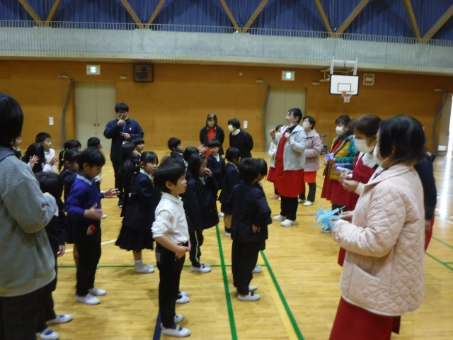 https://hashimoto.schoolweb.ne.jp/hashimoto12/blog_img/141928495?tm=20241217171251