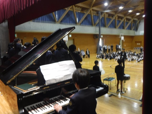 https://hashimoto.schoolweb.ne.jp/hashimoto12/blog_img/86975215?tm=20241118214139