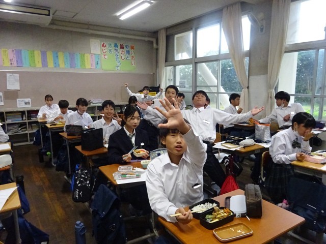 https://hashimoto.schoolweb.ne.jp/hashimoto19/blog_img/54343957?tm=20241029141313