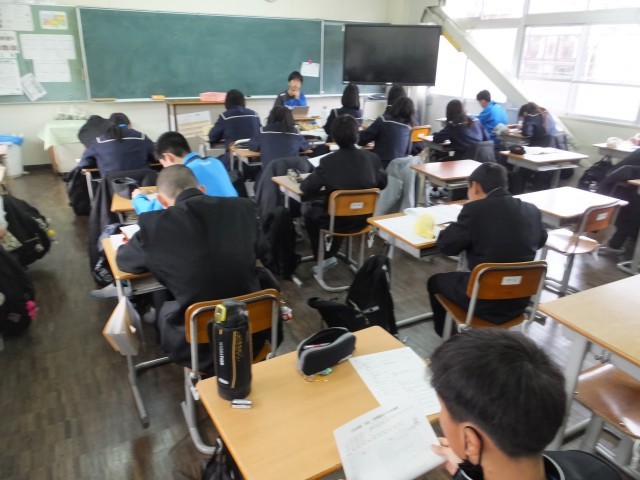 https://hashimoto.schoolweb.ne.jp/hashimoto21/blog_img/231469284?tm=20250212141911