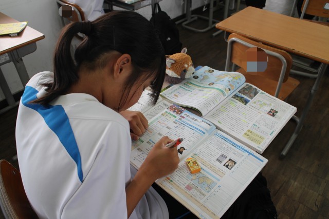 テスト勉強をする様子