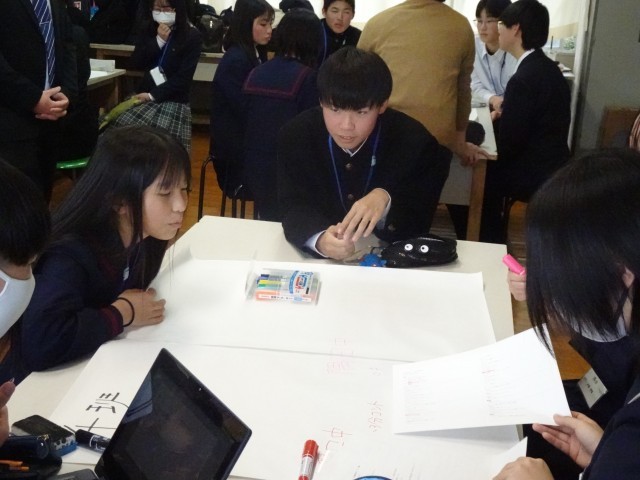 各学校の取り組みについての意見交換